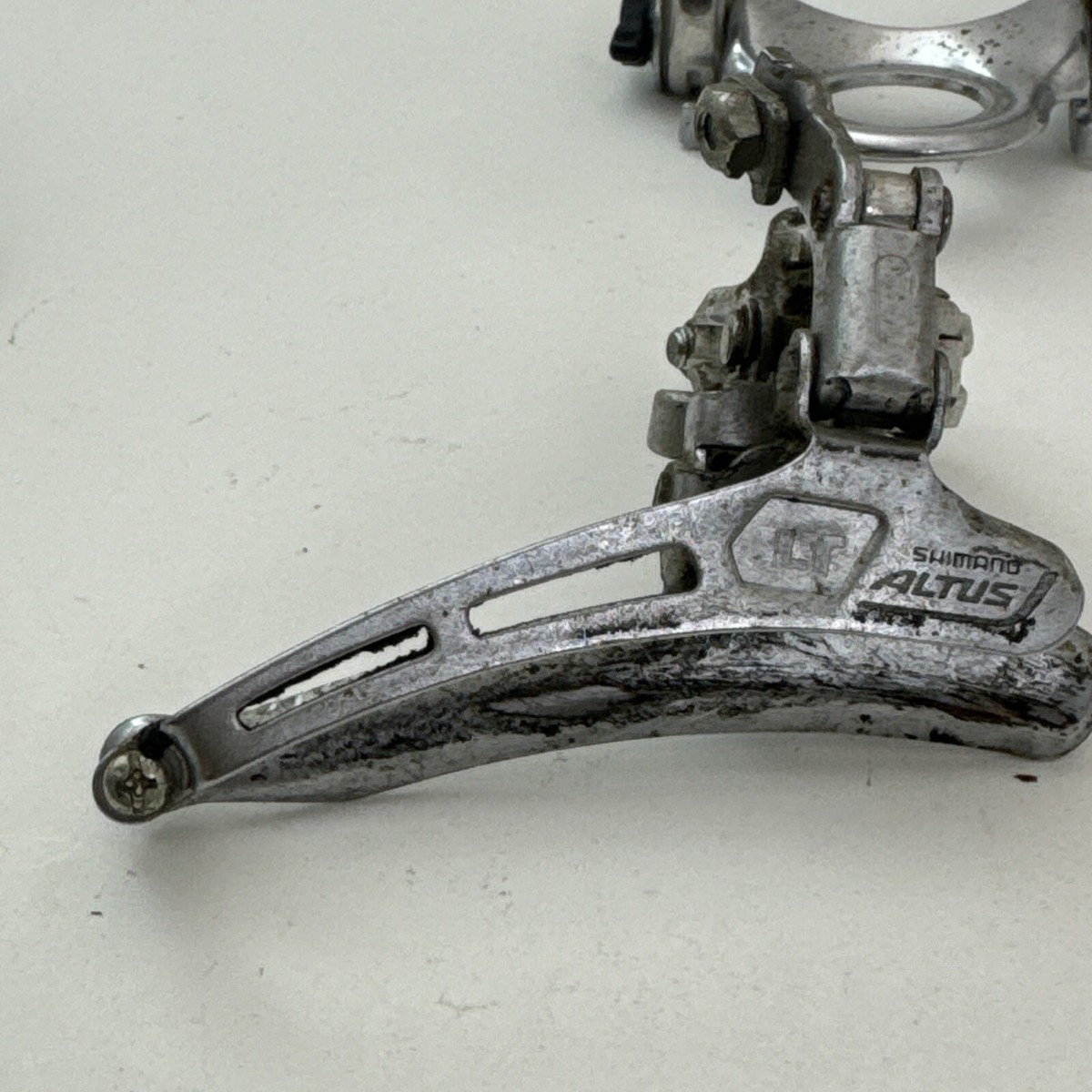 Vintage Shimano Altus Derailleur Set Rear Front Short Cage Shifter 