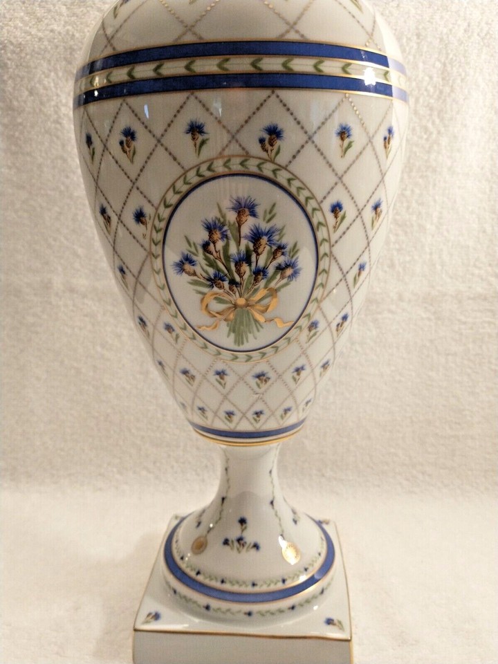 Haviland Limoges Porcelain Urn With Removable Top, Val de Loire Design