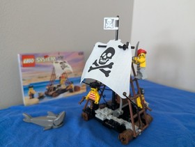 Vintage (1992) LEGO Pirates set 6261 Raft Raiders -  RARE
