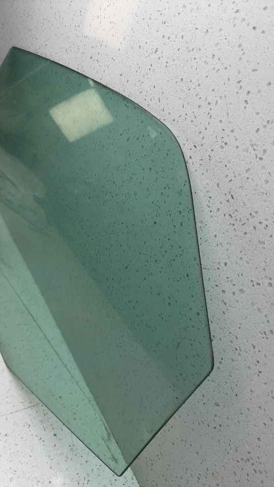 2005 2006 2007 2008 2009 2010 Chrysler CHRYSLER 300 Left Rear Door Glass/window Foto 4 de 4