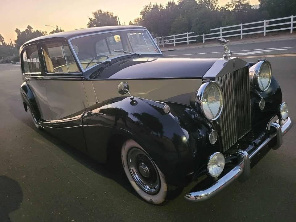 1955 Rolls-Royce Silver Wraith for sale in Glendale California
