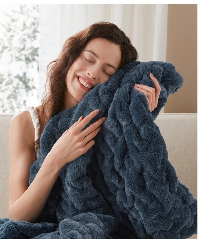 Madison Park Navy Ultra Soft Ruched Faux Fur Throw Blanket 50 x 60 in Reg$100 - Image 3 of 4