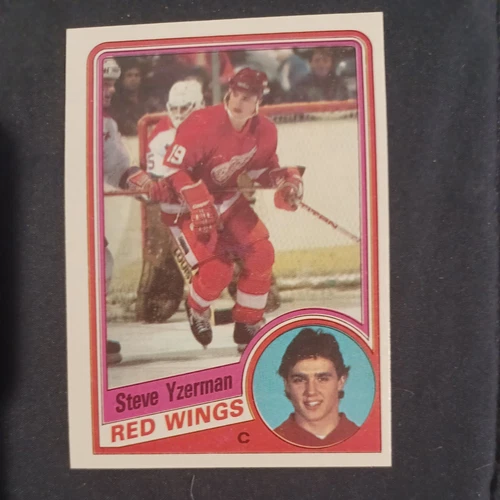 1984-85 topps Steve Yzerman #67 (RC)