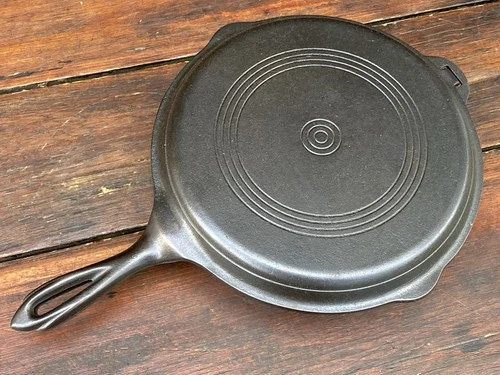 Wagner Ware Cast Iron Double Skillet with Matching Hinged Lid