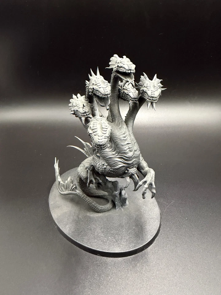 Warhammer - War Hydra - zusammengebaut, grundiert (grau) - Bild 1 von 3