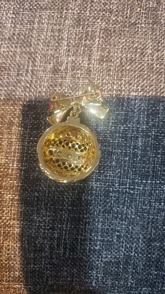 NUEVO SIN ETIQUETAS BROCHE ADORNO NAVIDEÑO TALBOTS Cristales Rosa Y Esmalte Sould Out Foto 2 de 3