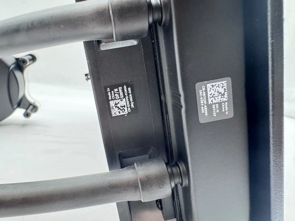 Alienware Aurora R15 Liquid Cooling Heatsink & Fan Assembly 67CXF For AMD R15 - Image 2 of 4