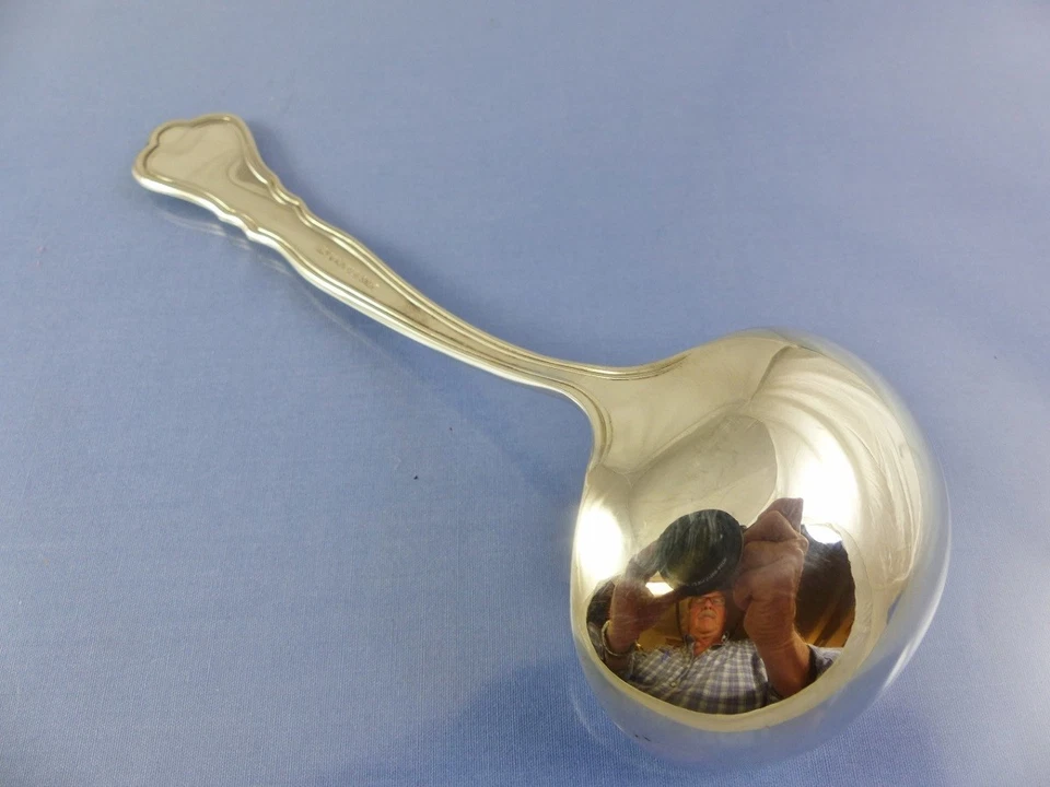  CHIPPENDALE 1943 GRAVY o cucharón de salsa por BIRKS REGENCY PLATE Foto 3 de 4