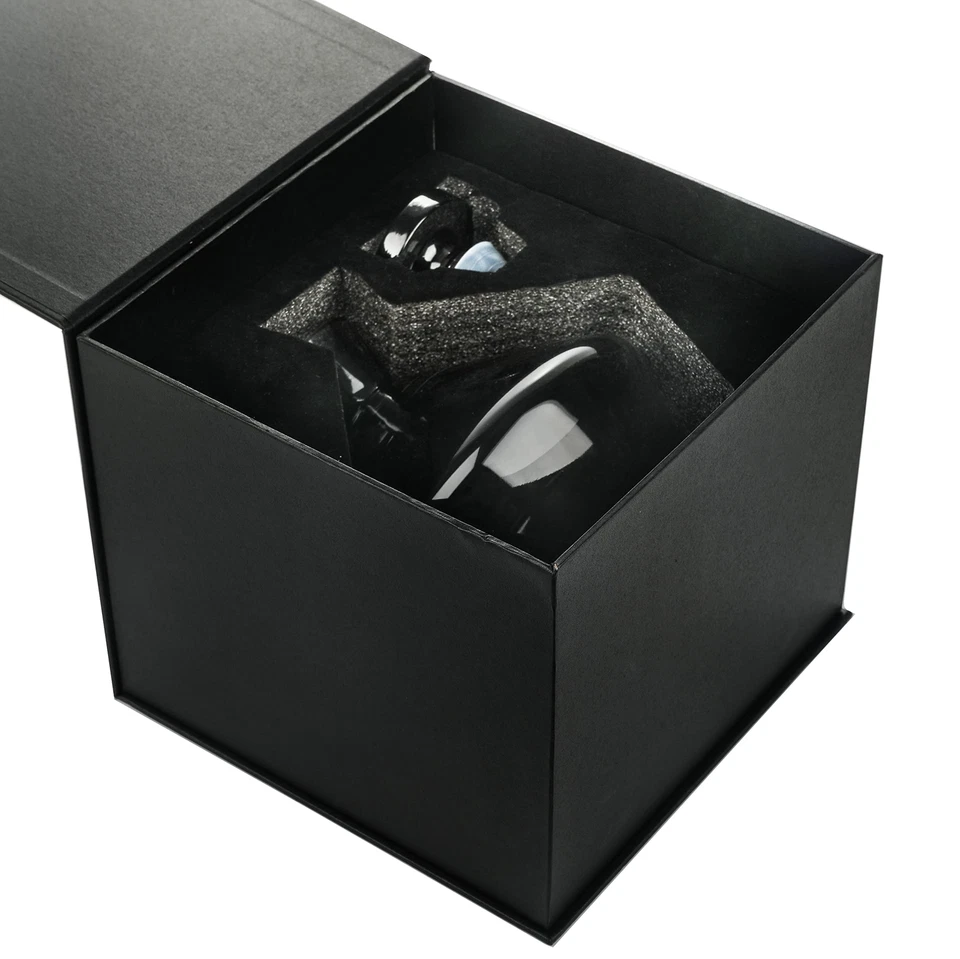 Jarra de whisky Bruno Magli con tapón, gris, 49 OZ Foto 4 de 4