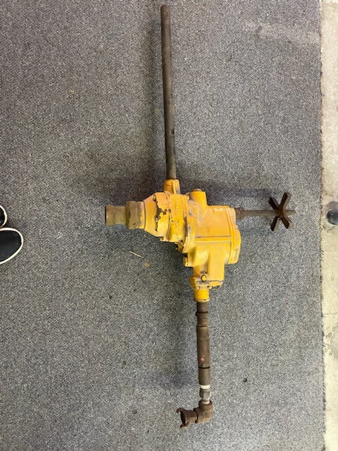 Picture 1 of 4