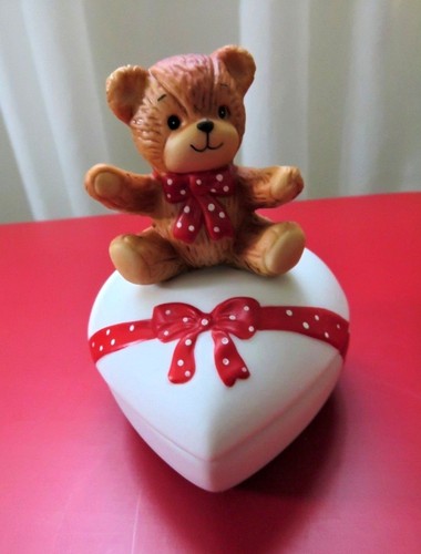 heart shape teddy bear