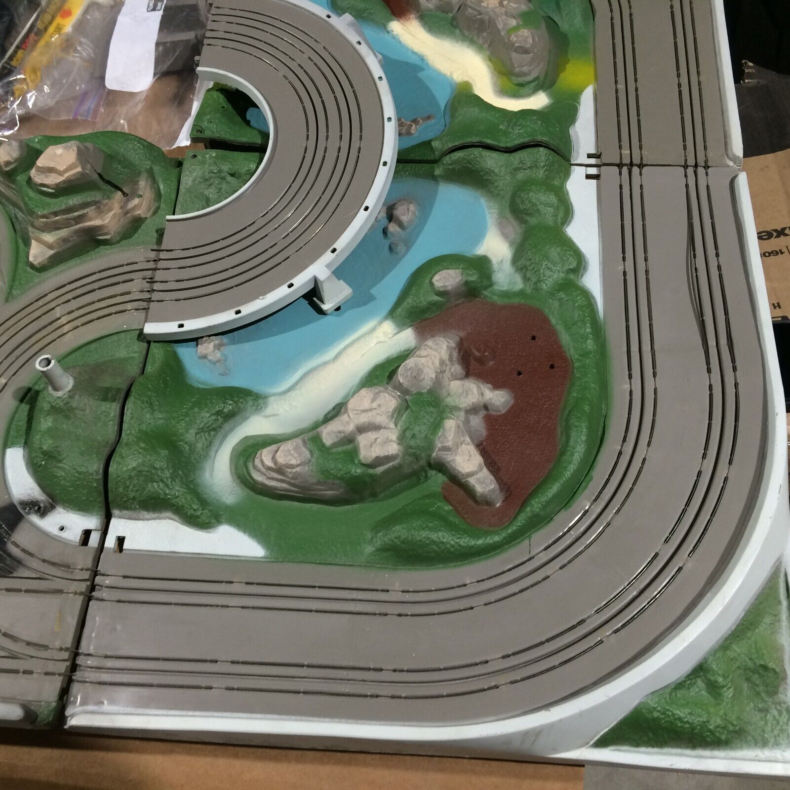 Picture 11 of 24