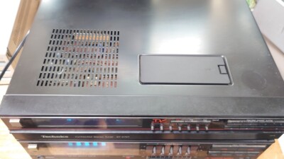 Technics SU-X70 Stereo Integrated Amplifier & ST-X70T Tuner