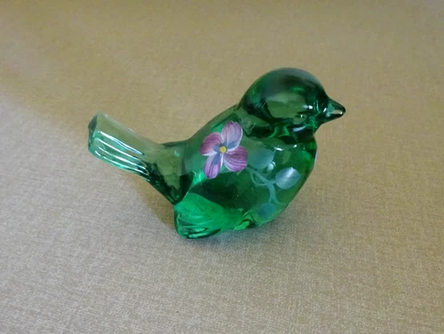 VINTAGE FENTON GREEN GLASS BIRD OF HAPPINESS FIGURINE SIGNED M. WAGNER
