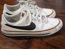 Nike Court Legacy Boys size 7 Great Condition, white/black/ochre