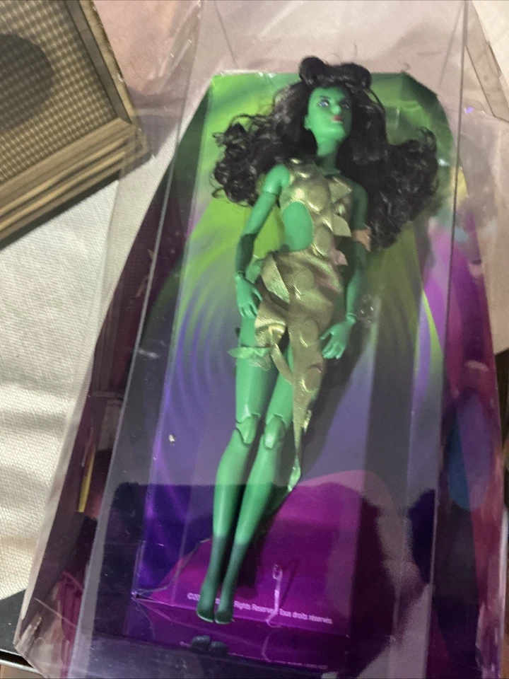 Muñeca Barbie Mattel Oro Verde Star Trek 50 Aniversario Edición Coleccionista Foto 4 de 4