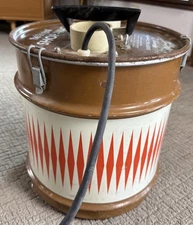 Vintage Shop-Vac Wet Dry Model 10 Gallon Made in U.S.A Brown Metal Can Model 777