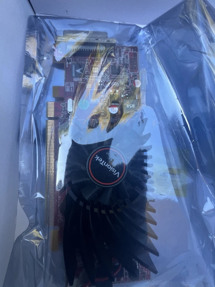 Visiontek Radeon 5450 (900344) 512MB, VHDCI B2 PCIe Graphics Card w/ Box - Image 4 of 4