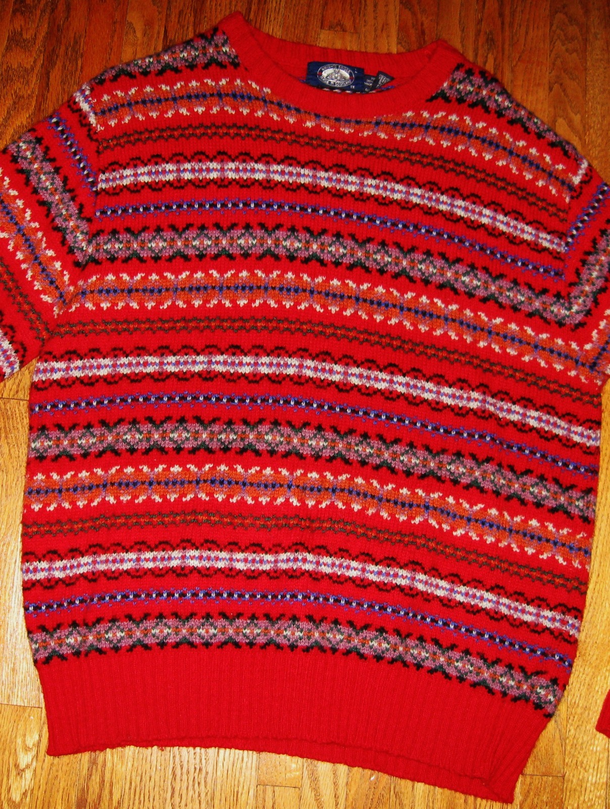 MEN'S VINTAGE KNIGHTS BRIDGE 70% W00L RED FAIR ISLE MADE IN SCOTLAND SWEATER