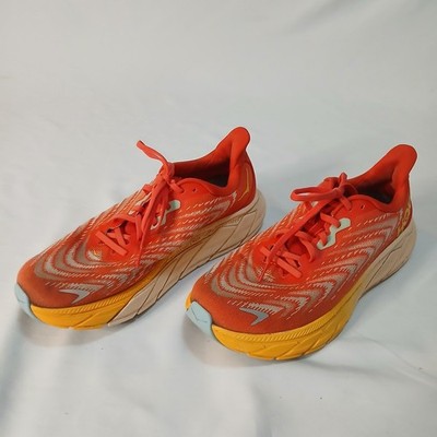 Hoka Arahi 6 Herren Laufschuhe UK 8,5 D Euro 42 Orange