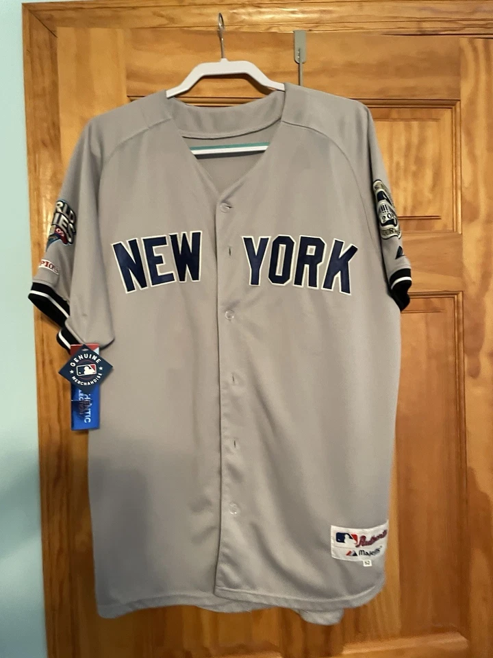 2009 World Series New York Yankees ROBINSON CANO  Gray Away Jersey, Size: 52 - Image 2 of 4