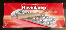 Imperia RAVIOLAMP 12 RAVIOLI CHEF RAVIOLI / COOKIE / CANAPE MAKER - Italy -NOB