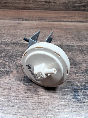 #ad GE Washing Machine Part Water Level Pressure Switch WH12X10093 $19.00