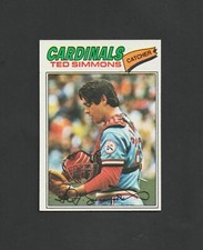 1977 Topps Ted Simmons #470  ~~ St Louis Cards HOF!   ~ Beautiful Card