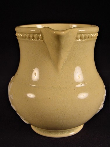 VERY RARE 1800s MINI 2 ½ INCH EXCEPTIONAL BEADED ROBIN PITCHER YELLOW WARE MINT - Picture 4 of 11