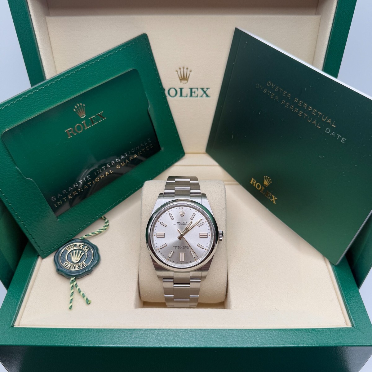 Rolex Oyster Perpetual 41 NEW 2025 Silver Stick Dial