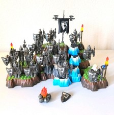 Mega Bloks Dragones Mini Figuras Plata Vallheran Ejército Lote De 15 Figuras Con Accesorios