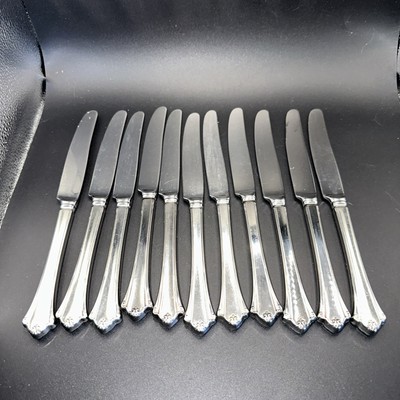 Oneida Deluxe Stainless Anticipation 11- Dinner Knives 