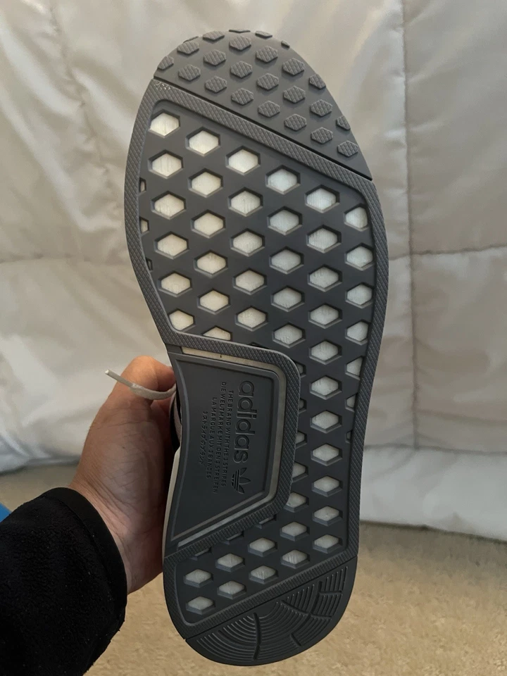 Adidas NMD_R1 Primeblue Blanco Negro Gris Foto 4 de 4