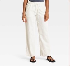 NWT Womens Universal Thread Size M Mid-Rise Straight Leg Relaxed Fit Beach Pants