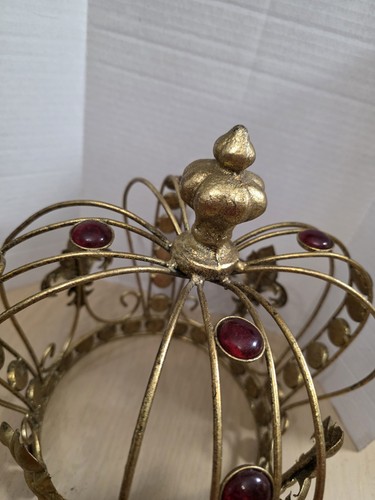 Vintage Crown Metal Glass Red Ruby, Gold Sculpture Welded 8"×11" Solid - Picture 7 of 13