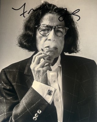 FRAN LEBOWITZ SIGNED 8x10 PHOTO AUTHOR SPEAKER AUTHENTIC AUTOGRAPH COA