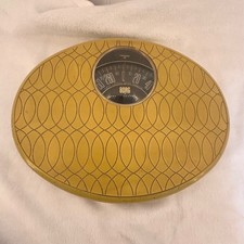 Borg Bathroom Scale Mustard Yellow Good Vintage MCM Analog Oval Retro MCM 60's