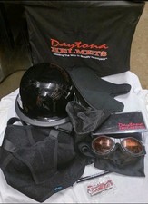 Daytona Motorcycle Helmet with accessories La...