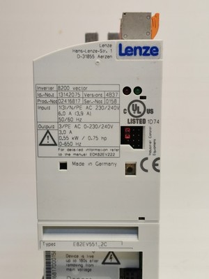 Lenze E82EV551_2C 8200 Vector 1 Stück