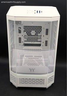 Thermaltake The Tower 200 Snow Edition Mini ITX Computer Case White Glass