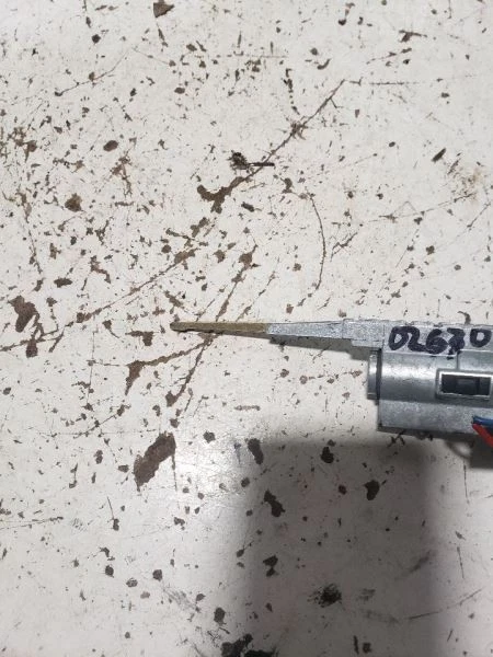 Interruptor de encendido de encendido convencional compatible con 03-20 4 RUNNER 1032307 Foto 2 de 4