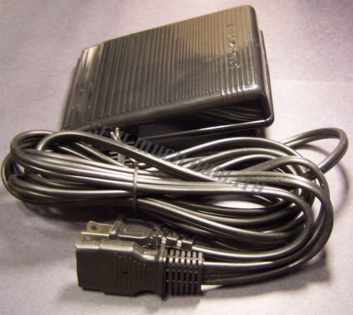 FOOT CONTROL PEDAL W/ Cord Elna 2110 2800 3230 eXplore 220 Janome NewHome 2049LX - Picture 2 of 4