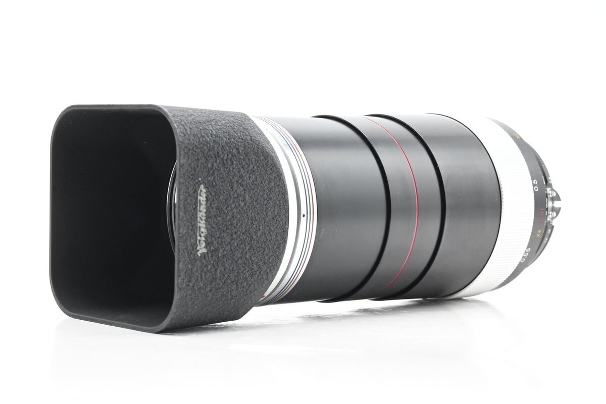 Voigtlander 125mm f2.5 Macro SL APO-Lanthar Lens Nikon Mount Voigtlander 125mm f2.5 Macro SL APO-Lanthar Lens Nikon Mount