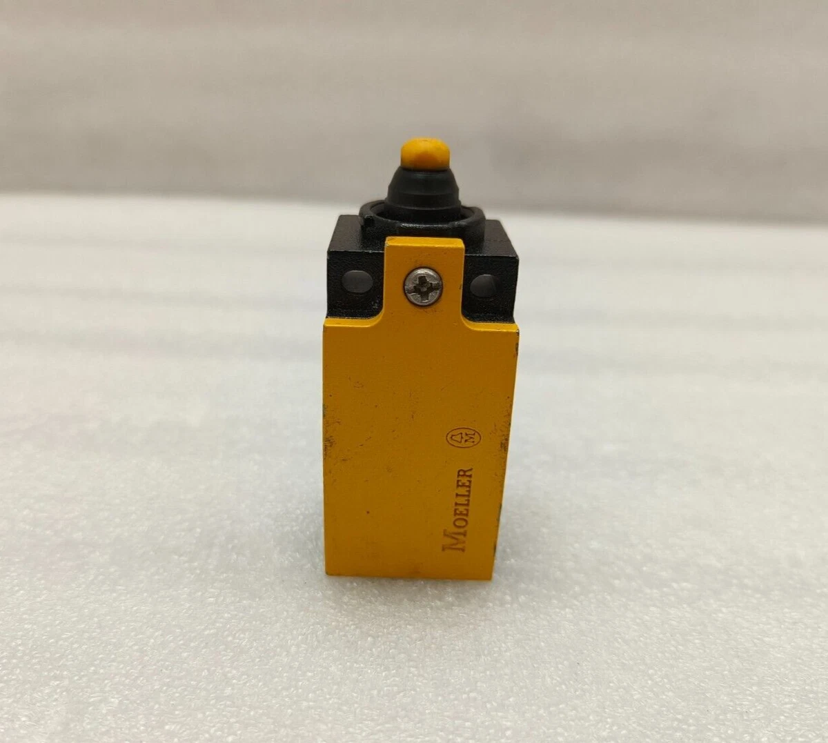 Moeller LSM-11 Limit Switch IEC/EN 60947-5-1