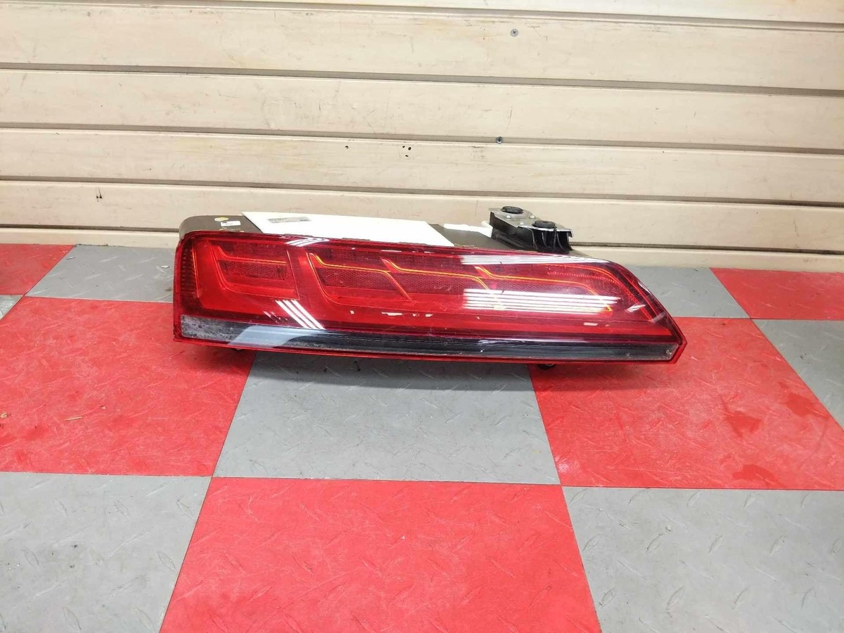 2022 Audi R8 Left Driver Tail Light Assembly OEM | 4S0945095C