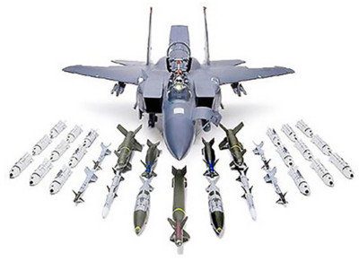 TAMIYA 1/32 U.S. F-15E BUNKER BUSTER STRIKE EAGLE JET FIGHTER MODEL # 60312 F/S