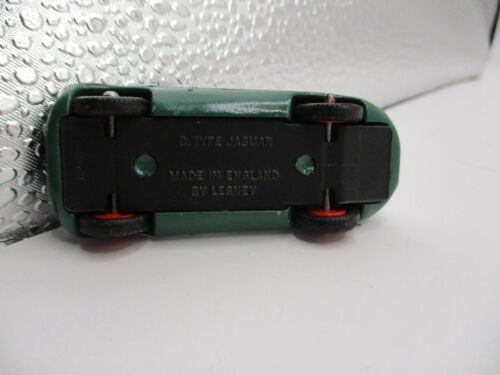 LESNEY MATCHBOX #41B V-5 JAGUAR D TYPE RED PLASTIC WHEELS, RESTO-MODIFIED CODE 3 - Picture 11 of 15