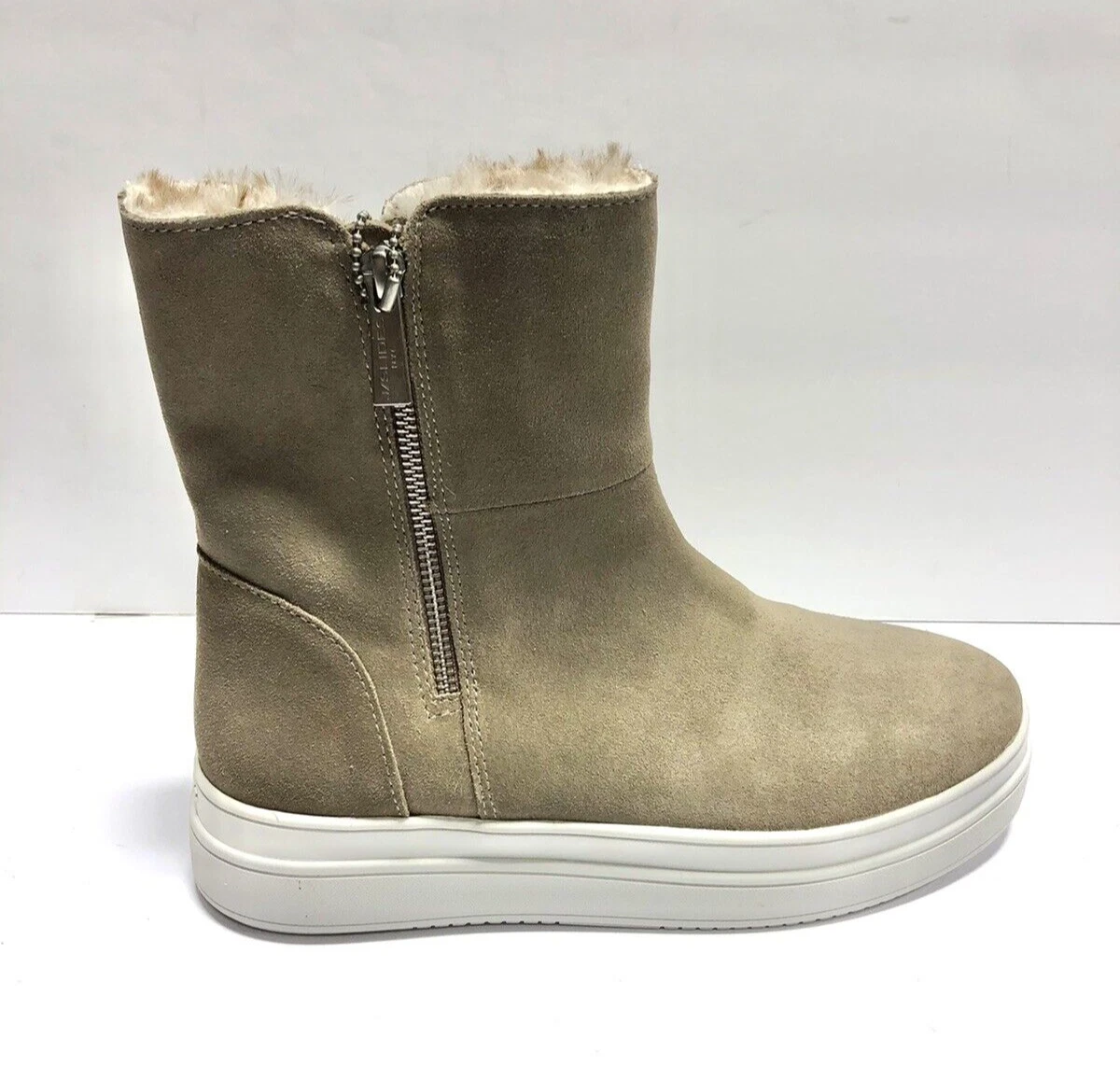 J Slides Women s Tristan Brown Suede Waterproof Boots Size 8.5 M