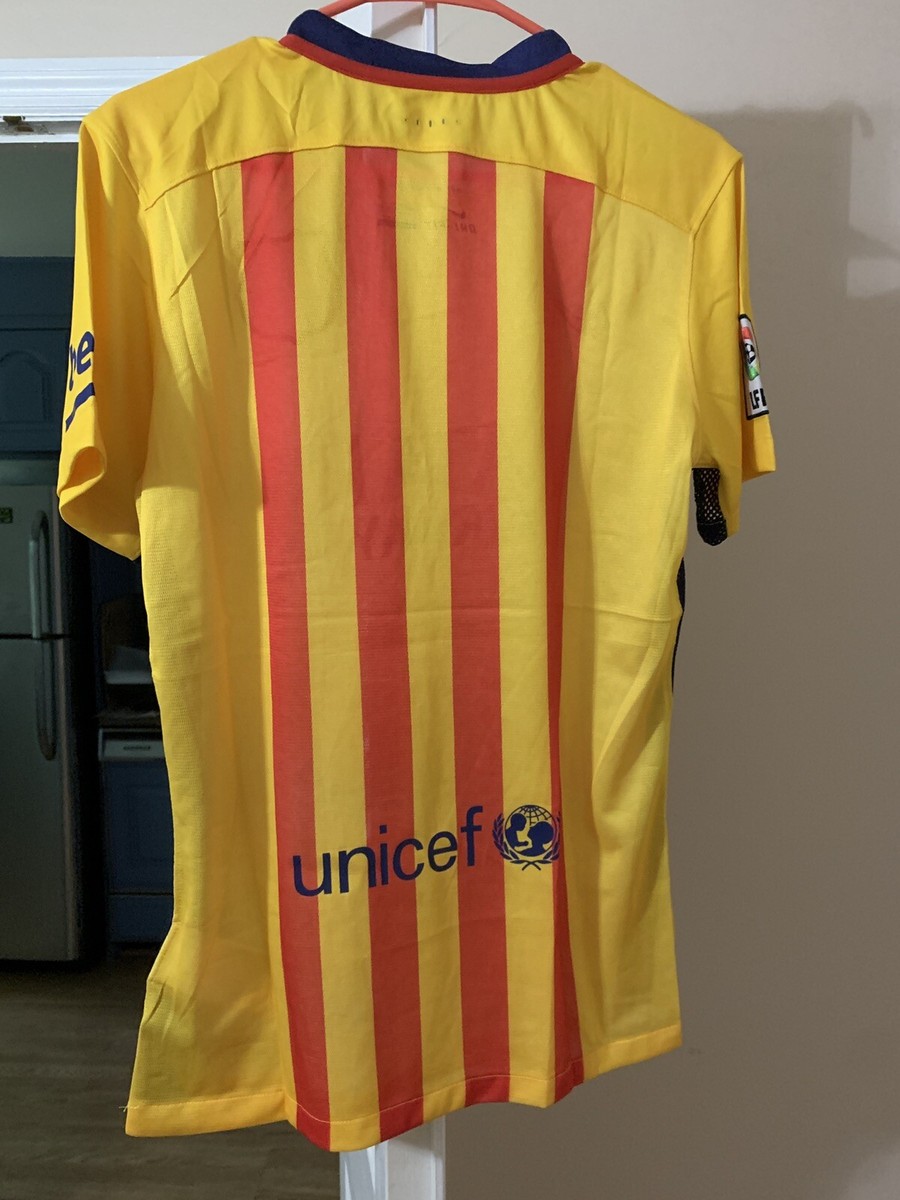 EUC Nike Dri-Fit Barcelona FC Away Yellow 2015/2016 Champs