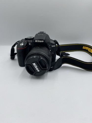 Nikon D5300 DSLR Camera w/ 18-55mm VR II Lens, 2 Batteries, Charger,32gb SD Card - Picture 3 of 24